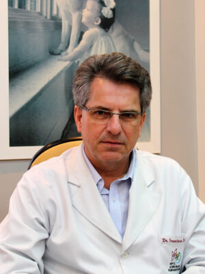 Dr. Francisco Pabis
