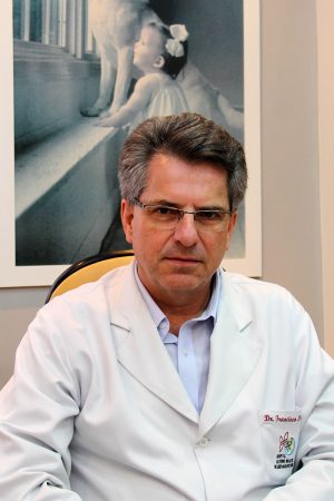 Dr. Francisco Pabis